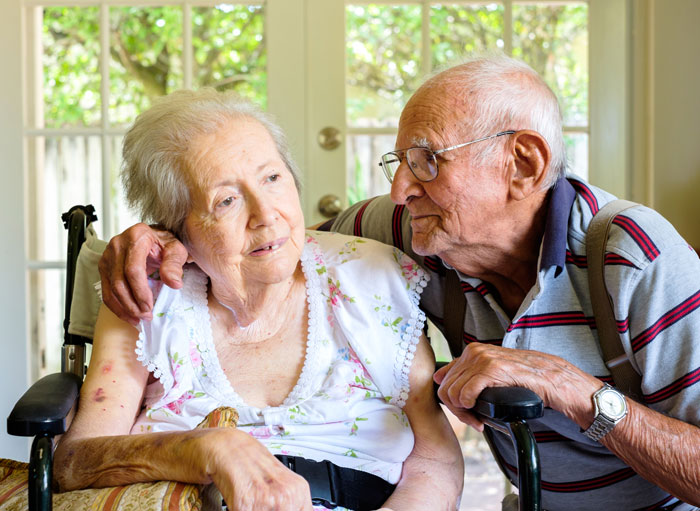 Live in care agency in Dorset and Croydon elderly couple at home